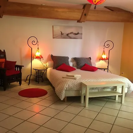 La Closerie Du Chene Bleu 3* Val-de-Livenne