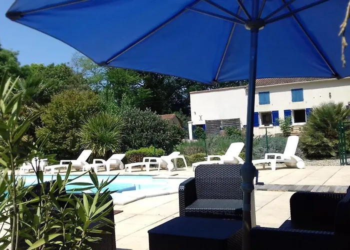 La Closerie Du Chene Bleu 3* Val-de-Livenne